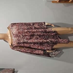 Chico reversible pancho.